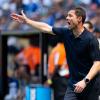 Engagiert am Spielfeldrand beim Real-Debüt: Xabi Alonso.