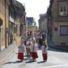 Die Fronleichnamsprozession durch die Altstadt von Gerolzhofen war gut besucht.