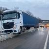 Panne und Lkw-Unfall auf der Südtangente: Karlsruher Edeltrudtunnel am Dienstagvormittag gesperrt