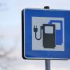 Die hohe staatliche Förderung beim Kauf von Elektroautos hat im vergangenen Jahr zu einem Antragsrekord geführt.