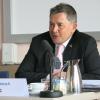 Erich Harsch, Vorsitzender der Geschäftsführung dm-drogeriemarkt, am Dienstag auf der Halbjahrespressekonferenz.