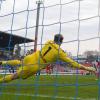 19.02.2017, xjhx, Fussball 1.Bundesliga, Karlsruher SC - Union Berlin, emspor, v.l. Dirk Orlishausen (Karlsruher SC KSC), Simon Hedlund (1. FC Union Berlin) Goal scored, Tor zum 0:1