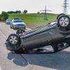 Eine 29-jährige Toyota-Fahrerin kam bei Bretten ins Schleudern, nachdem ihr ein Feuerwehrfahrzeug auf ihrem Fahrstreifen entgegenkam.
