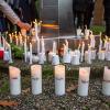 Bei der Mahnwache in Karlsruhe wurde den Opfern in Halle gedacht.