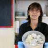 Rosemarie Eberle ist Verkäuferin bei der Bäckerei Hatz in der Südstadt. Rosemarie Eberle ist Verkäuferin bei der Bäckerei Hatz in der Südstadt.