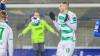 Branimir Hrgota (Greuther Fürth 10) zzuckt vor dem Ball zusammen. Branimir Hrgota (Greuther Fürth 10) zzuckt vor dem Ball zusammen.