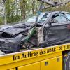 Auf der B10 bei Mühlacker musste nach einem Unfall eine Person aus einem Auto befreit werden