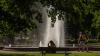 Brunnen am Friedrichsplatz im Sommer
