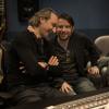Alexandre Desplat und Regisseur Gareth Edwards bei der Arbeit. Alexandre Desplat und Regisseur Gareth Edwards bei der Arbeit.