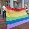 Regenbogenfahne auf Schlossturm Regenbogenfahne auf Schlossturm