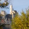 Glücksmomente wie der Blick aufs Schloss an einem sonnigen Herbsttag werden wieder mehr genossen. (Symbolbild) Glücksmomente wie der Blick aufs Schloss an einem sonnigen Herbsttag werden wieder mehr genossen. (Symbolbild)