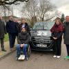 Freuen sich über das neue Angebot „MyShuttle“: Stefan Güldner (Leiter Verkehrsbetriebe Baden-Baden), Mario Mohr (Dezernent Landkreis Rastatt), Felix Heller (KVV), Dirk Holl, Maximilian Schönfeld (Taxi-Holl; vorne) sowie Romy Holl und Erster Bürgermeister Alexander Wieland (von links nach rechts). Freuen sich über das neue Angebot „MyShuttle“: Stefan Güldner (Leiter Verkehrsbetriebe Baden-Baden), Mario Mohr (Dezernent Landkreis Rastatt), Felix Heller (KVV), Dirk Holl, Maximilian Schönfeld (Taxi-Holl; vorne) sowie Romy Holl und Erster Bürgermeister Alexander Wieland (von links nach rechts).