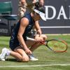 Tennisspielerin Eva Lys muss eine gute Woche vor dem Wimbledon-Auftakt mit der Aufgabe in Bad Homburg einen Rückschlag hinnehmen.