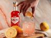 Die alkoholarme Abwandlung von «Moscow Mule»: Der «Kalyx Mule» ist ein fruchtig-floraler Aperitif mit Aromen von Himbeere, Grapefruit und Rose.
