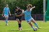 Sophia Weixler (links) spielte bislang für die zweite Mannschaft des FC Bayern München. In wenigen Wochen beginnt für die 19-jährige Fußballerin aus Betzigau der nächste Karriereabschnitt an der Universität von Pennsylvania.