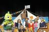 Das AOK-Puppentheaterstück „Jolinchens Seereise – Leinen los!“ vermittelt Kindern spannend und unterhaltsam, was sie gesund und stark macht.