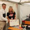 Kultusministerin Anna Stolz, Schirmherrin des Streutal-Festivals, war am Sonntag zu Gast in Mellrichstadt. Neben einem Rundgang über die Streuwiese stand auch ein Eintrag in das Goldene Buch der Stadt auf dem Programm (im Bild mit Bürgermeister Michael Kraus).
