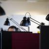 Alle warten: Hängt das IT-System, müssen Beschäftigte oft ihre Arbeit pausieren. Auf ihre Arbeitszeit hat das in der Regel keinen Einfluss.