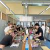 Mit großem Spaß wurde unter Anleitung des P-Seminars ein leckeres Buffet angerichtet.