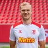 Louis Breunig verlässt Jahn Regensburg und trägt in Zukunft das Trikot von Eintracht Braunschweig.