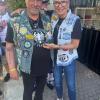 Kiefer und Kutte: Zahnärztin Dr. Andrea Behr im legendären Outfit.