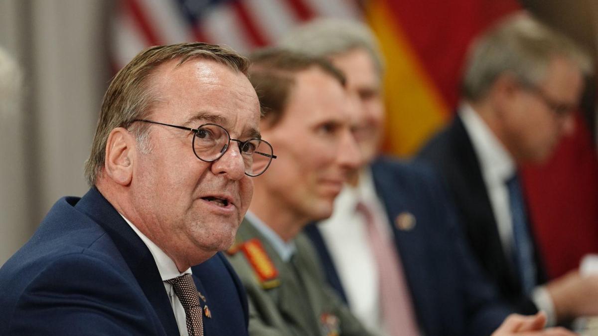 Patriot weapons for Ukraine: What Defense Minister Pistorius is up to in ...
