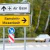 2010 informierten die amerikanischen Streitkräfte, dass auf dem Gelände der Air Base Ramstein eine Satelliten-Relais-Station zur Steuerung auch waffenfähiger Drohnen im Ausland gebaut werde. (Archivbild)