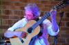 Zum zweiten Mal fand die "Brasilianische Gitarrennacht" in der Reihe "Guitar Masters Reichenberg" statt. Brasilianische und deutsche Musiker spielten zusammen in der Mehrzweckhalle im Ortsteil Uengershausen. Bosco Oliveira vom "Trio Baru".