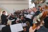 Der scheidende Chorleiter Hermann Grollmann hatte die Gesamtleitung inne, als die Katholische Kantorei Marktheidenfeld und die Kurpfalz-Philharmonie Heidelberg ein Konzert mit Werken von Franz Bühler zu seinem Abschied gaben.