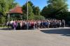 Im Bild: Minis aus dem PRR GEO vor dem Freizeitland