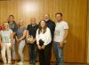 Auf dem Bild Alexander Karl, Bürgermeister Peter Juks, Daniela Kemmer, Kathrin Lindl, Kai Dornberger, Cornelia Haaf, Burkard Deppisch, Johanna Hümmer, Pfarrer Oswald Sternagel und André Endreß.