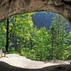 In der Tischoferhöhle bei Kufstein machten Archäologen kürzlich einen spektakulären Fund. Dieser könnte die Geschichte Tirols verändern.