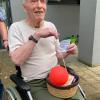 Bertholds Wunsch an einem roten Luftballon ging in Erfüllung. Er bekam einen ganzen Korb mit Schokolade geschenkt.