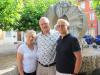 Die Freundschaft zwischen dem Gerolzhöfer Heinrich Dittmeier (Mitte) und Marie-Thérèse und Jean-Philippe Peccatte, die aus Mamers stammen, besteht seit 50 Jahren.
