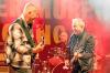  Sie haben Spaß, trotz Regenwetters: Spider-Gitarrist Willie Duncan (links), Schlagzeuger Andreas Keller und Bandleader Günther Sigl. 