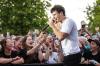 Wincent Weiss begeistert über 5000 Fans bei seiner Sommertour 2025 am Samstag 26.07.25 am Stadtbalkon in Kitzingen. Support Act: Levka