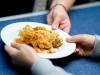 1,20 Euro mehr kosten wird das frische Mittagessen für die Kindergärten und die Schülerhorte in Maßbach und Poppenlauer ab dem 1. September.
