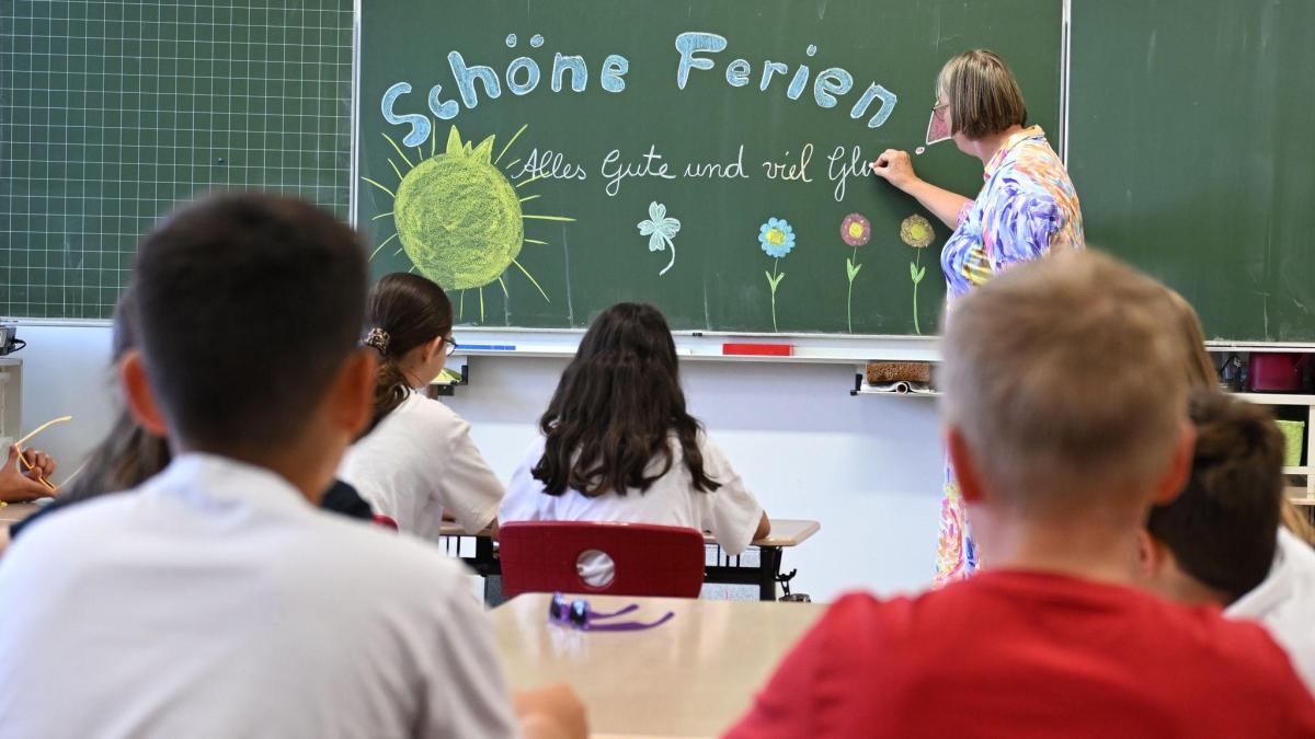 Schweizer-Schule-testet-die-Vier-Tage-Woche