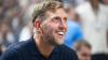 Auf den Zuschauerrängen: Dirk Nowitzki.