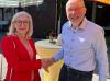 Landrätin Susanne Knof gratuliert Karl Wolf zum 80. Geburtstag