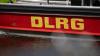 Rettungskräfte der DLRG bargen das Auto gemeinsam mit der Feuerwehr aus dem Kanal.(Illustration)
