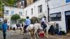 Es wimmelt von Pferden und Ponys: Auch Ross Nye Stables in der Nachbarschaft der Hyde Park Stables bieten Ausritte an. Es wimmelt von Pferden und Ponys: Auch Ross Nye Stables in der Nachbarschaft der Hyde Park Stables bieten Ausritte an.