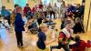 Die Kinder vom Mitmachzirkus Soluna begeisterten die Besucherinnen und Besucher der Rimparer Tagespflege.