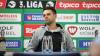 Will sich vor dem Spiel in Ingolstadt nicht in die Karten schauen lassen: FC-05-Trainer Victor Kleinhenz.