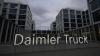 Daimler Truck hat eine Partnerschaft mit einem US-Rüstungsunternehmen vereinbart. (Archivbild)