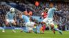 Vincent Kompany (Mitte) und Jérôme Boateng spielten - wie hier im Oktober 2010 - zusammen für Manchester City. (Archivfoto)