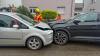 n Weingarten stießen am Samstagmorgen ein Ford und ein Opel frontal zusammen – zwei Personen wurden verletzt.
