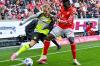Dortmunds Julian Brandt (l) rückte gegen den FSV Mainz 05 kurzfristig in die Startelf und glänzte dann mit zwei Vorlagen.