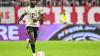 Der FC Bayern will mit Dayot Upamecano verlängern. (Archivbild)
