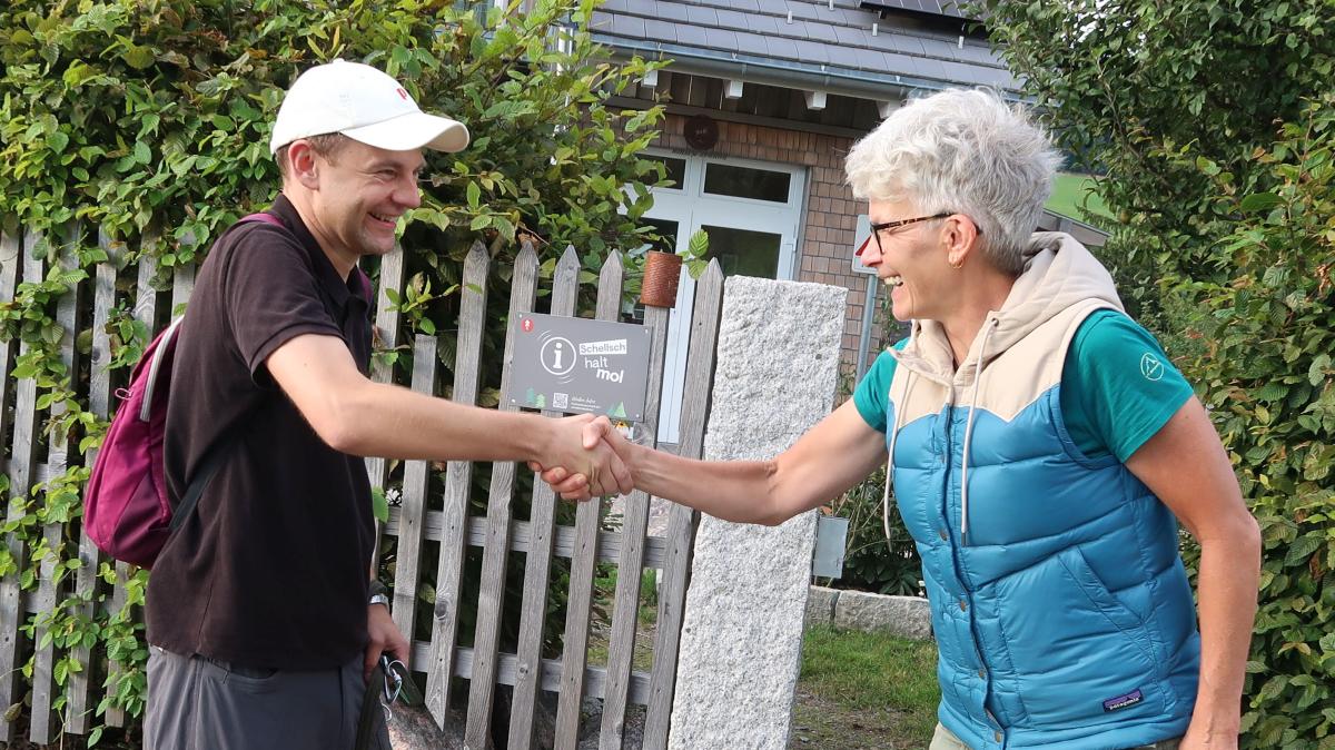 Einfach-mal-klingeln-So-kommt-man-im-Schwarzwald-an-die-besten-Insider-Tipps
